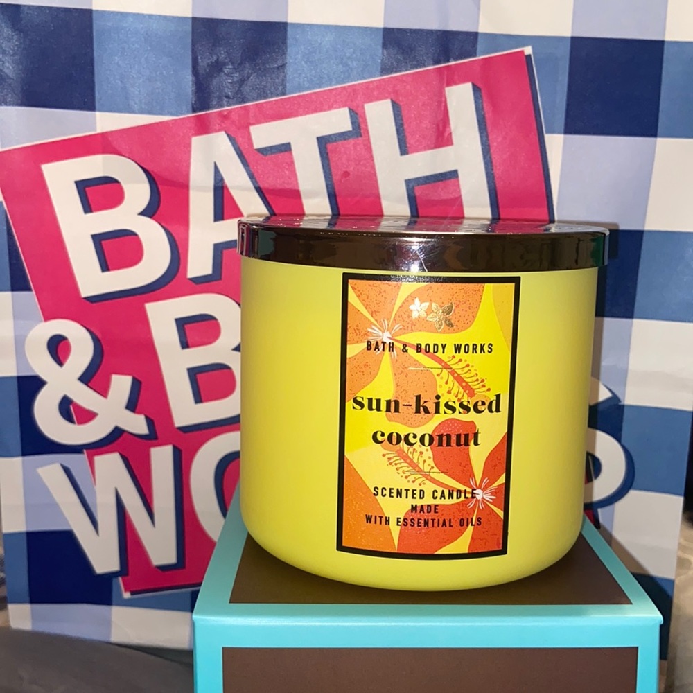 Sun-Kissed Coconut candle